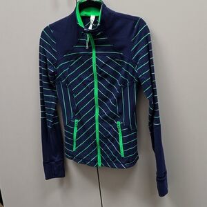 Lululemon full zip jacket, excellent condition